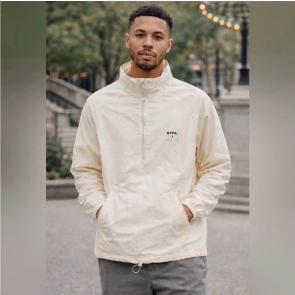 🆕 Staple Cream Windbreaker Jacket. L. NWT!💥